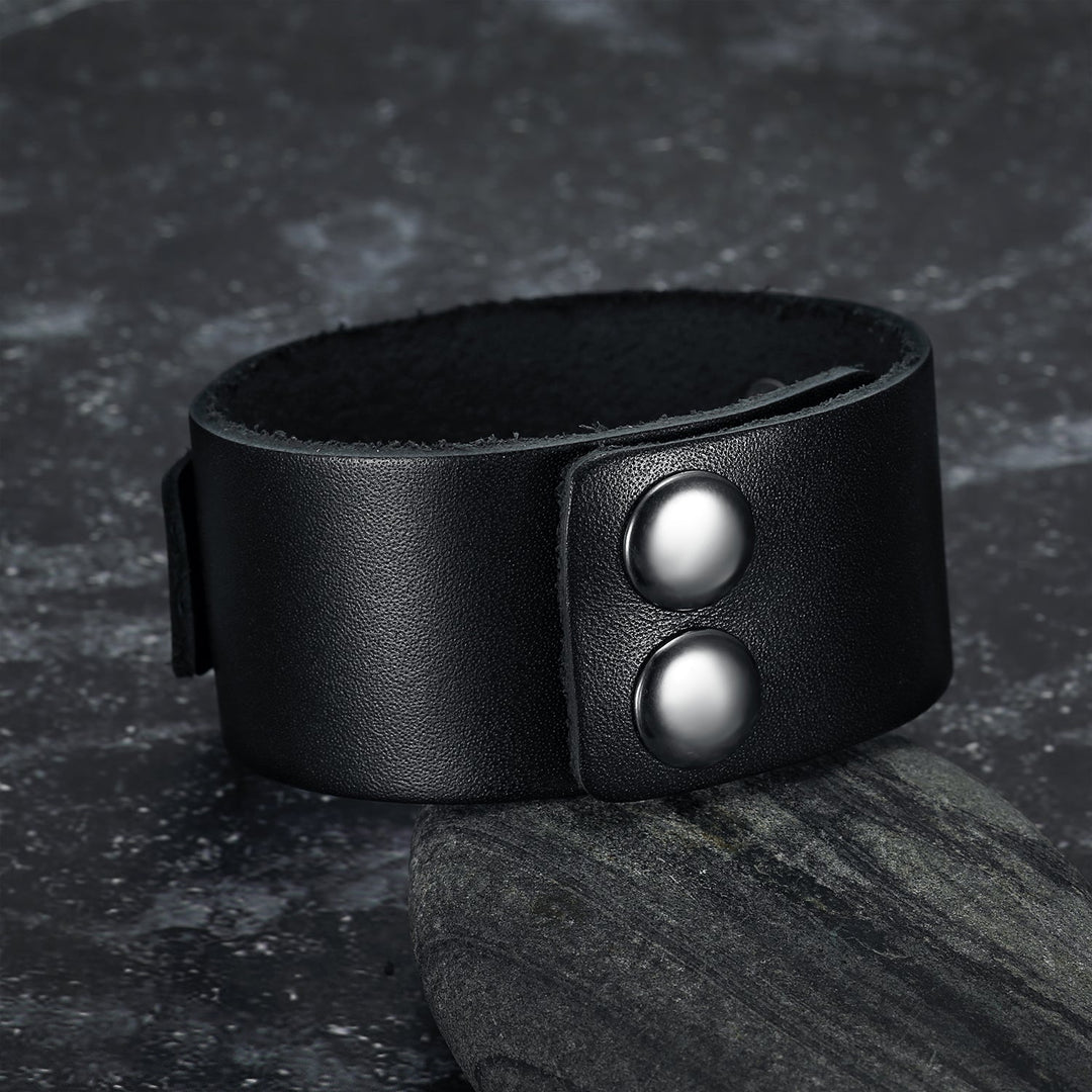 Nordic Pride Leather Nordic Grey Wolf Head Arm Cuff