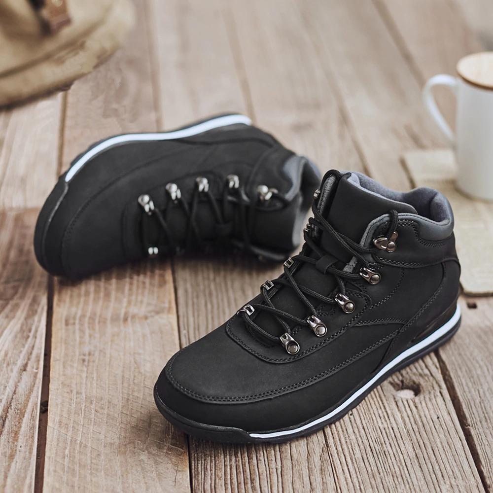 Men's Black Working Boot